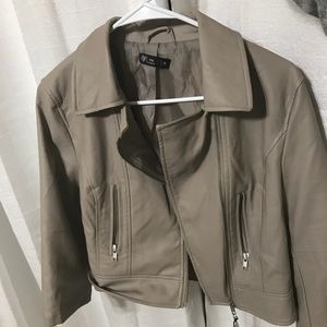 Light gray jacket